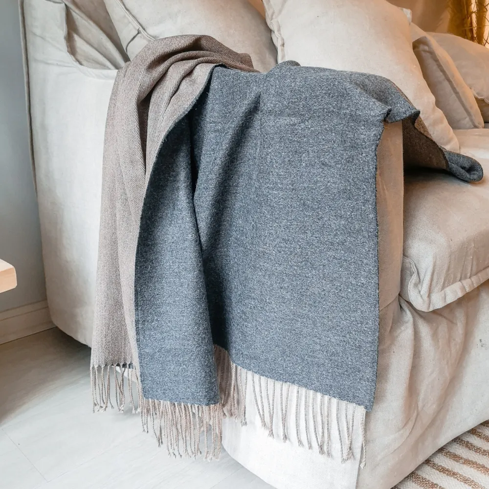 Manta Alpaca Gris Oscuro - Imagen 2