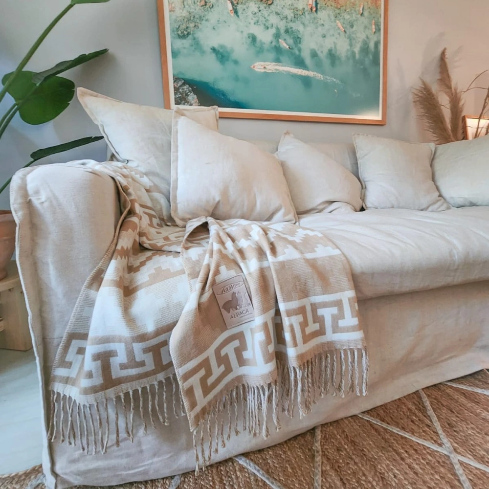 Manta Alpaca Étnica Beige - Imagen 2